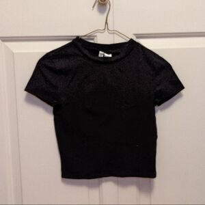 H&M black crop top